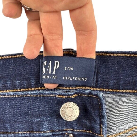 GAP Women’s Size 29 Girlfriend Jeans Mid-Rise Stretch - Picture 9 of 9
